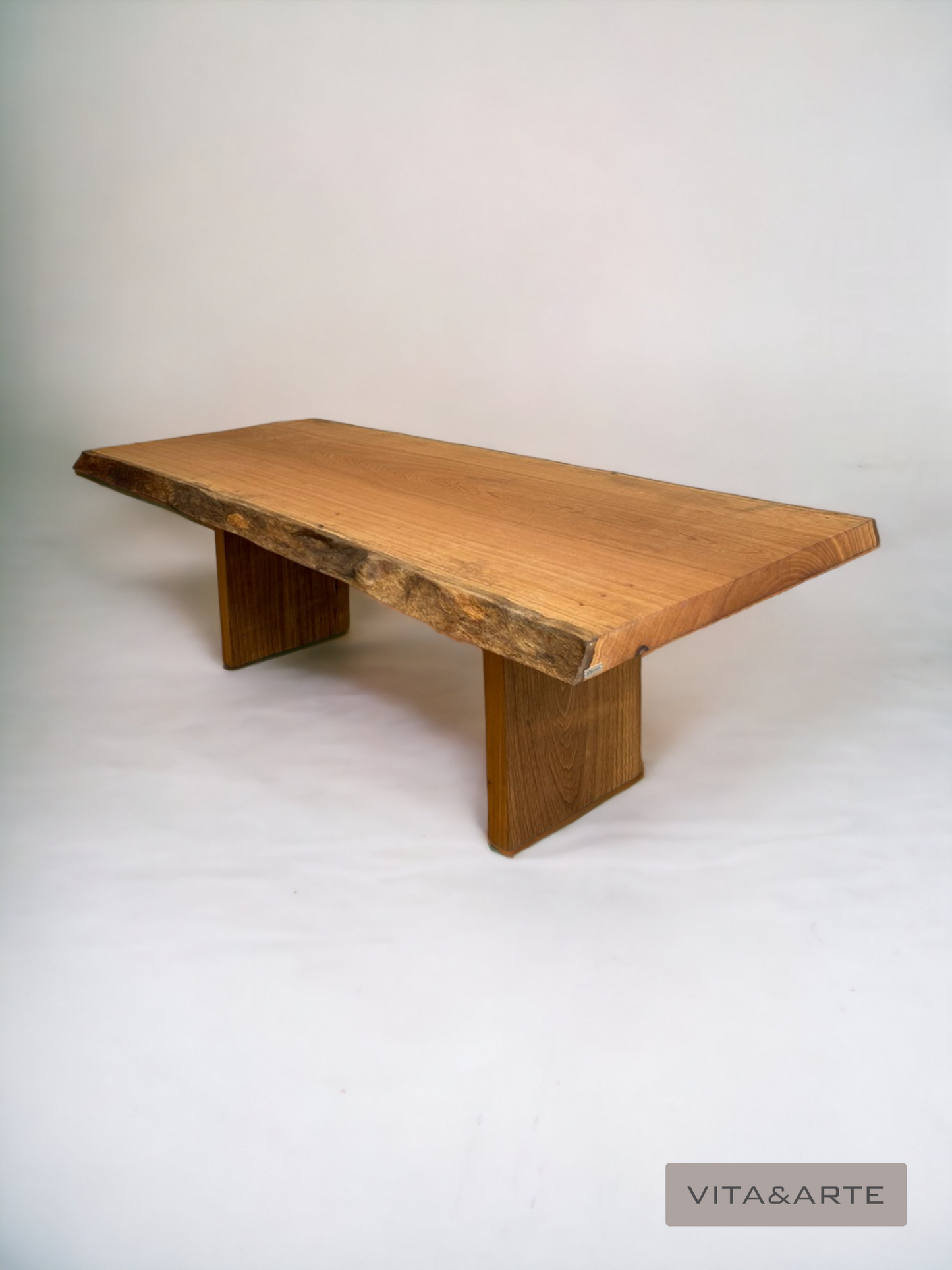 Mesa de Jantar Pequia Casca LiveEdge pés madeira Vita&Arte