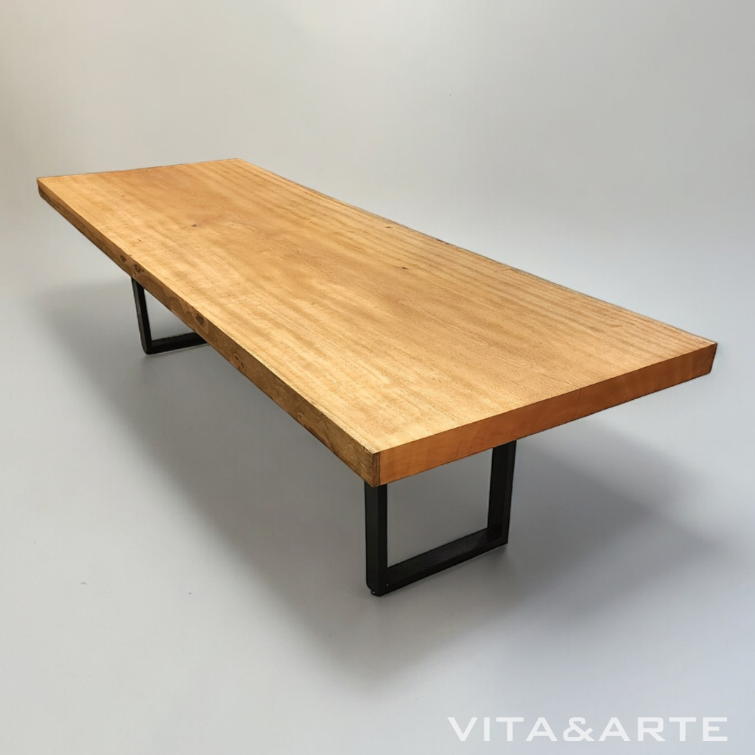 Mesa de jantar Artemis Pequiá