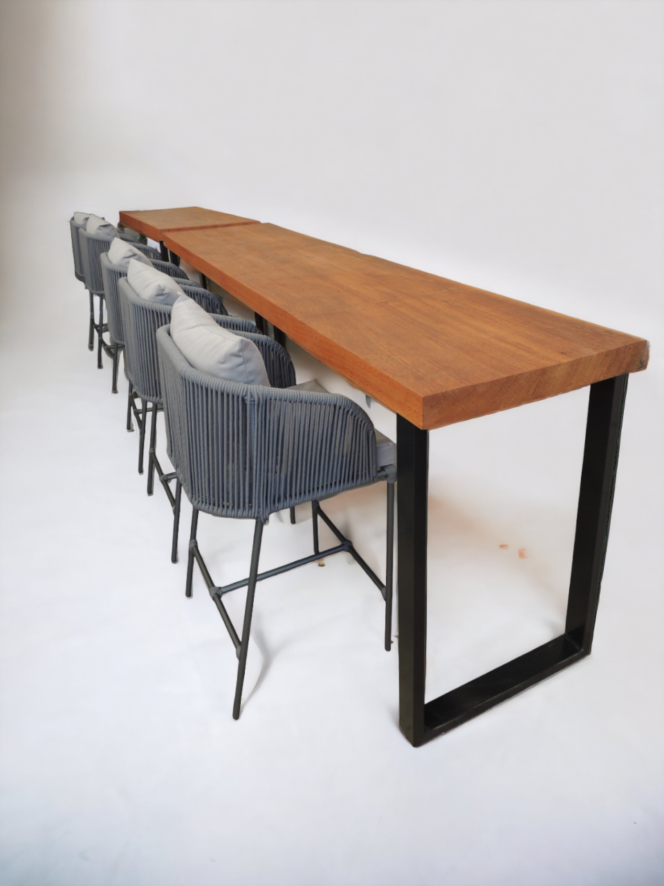 Conjunto Bancada 180x45 e Banquetas Verona 3 Unidades