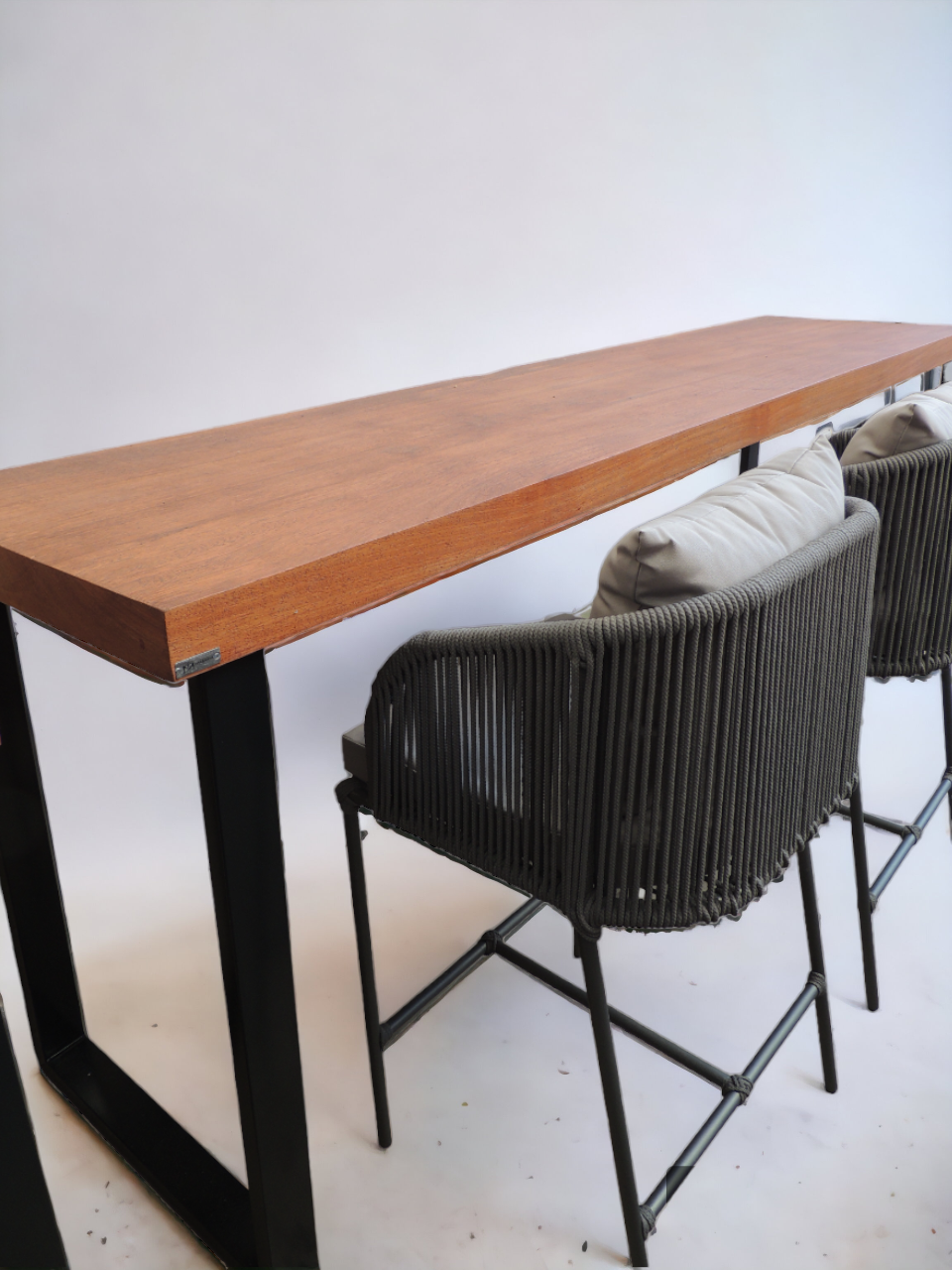 Conjunto Bancada 180x45 e Banquetas Verona 3 Unidades