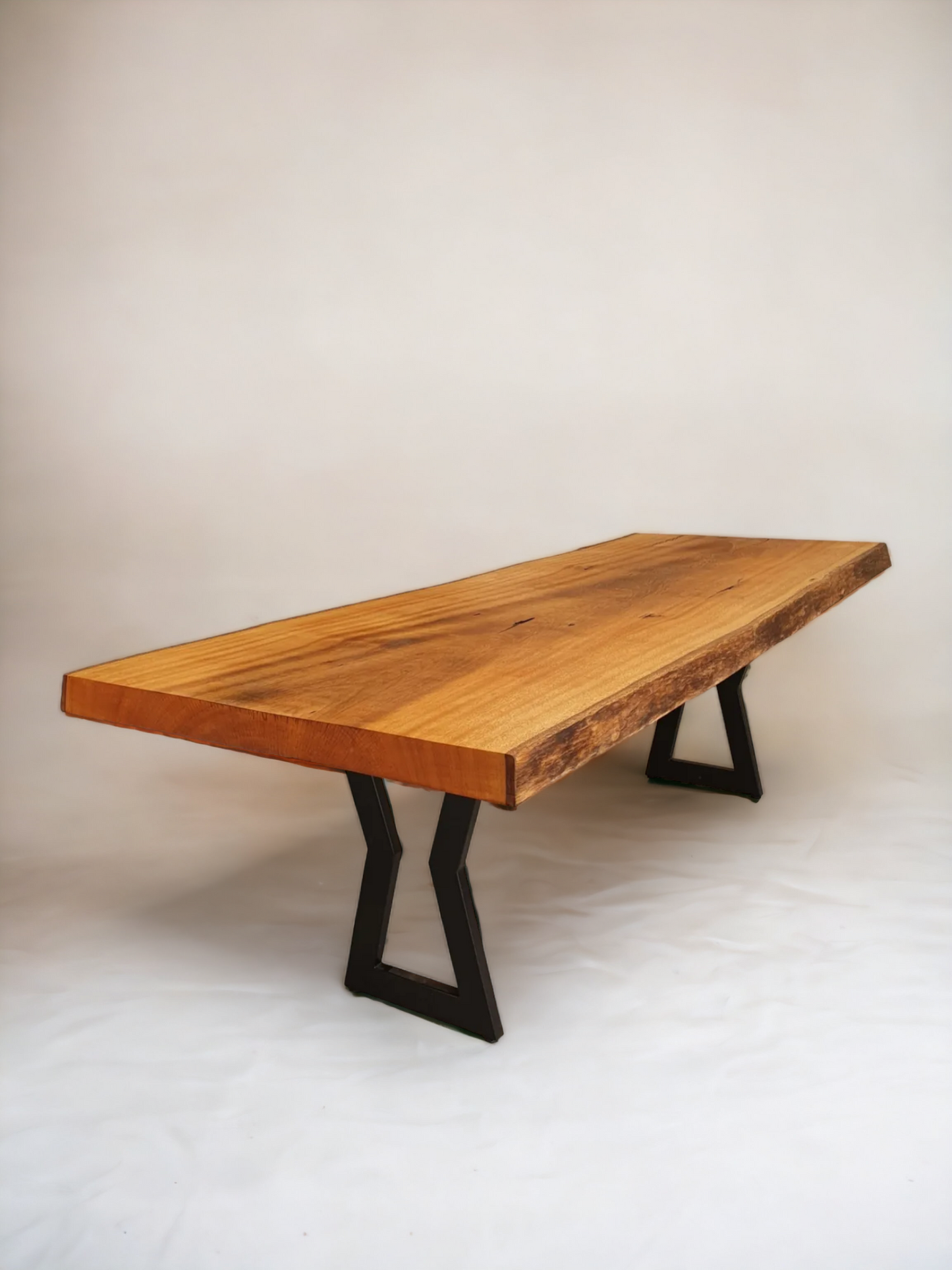 Mesa de Jantar Ampulheta Vita&Arte