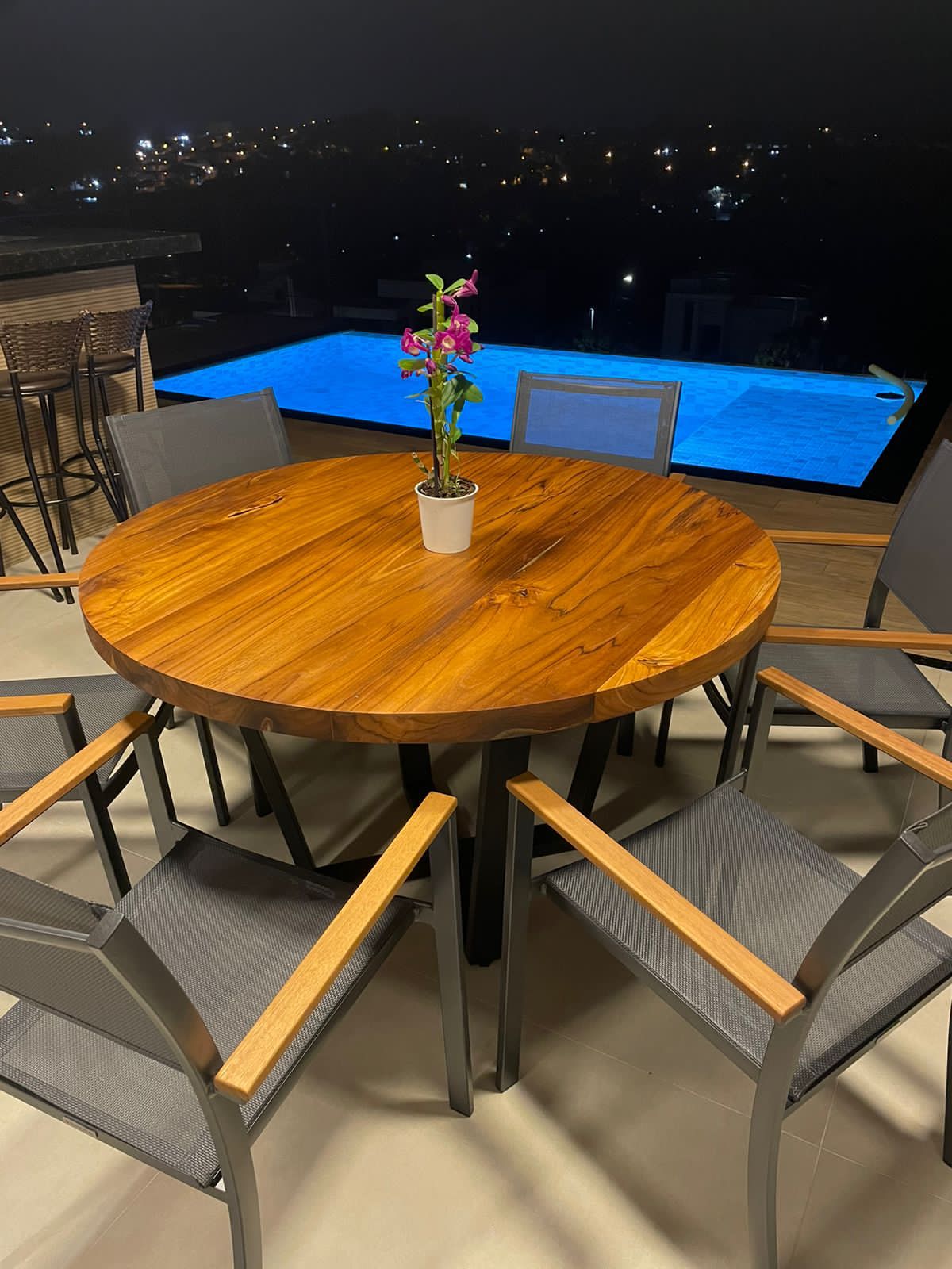 Mesa de jantar Teca Redonda Vita&Arte