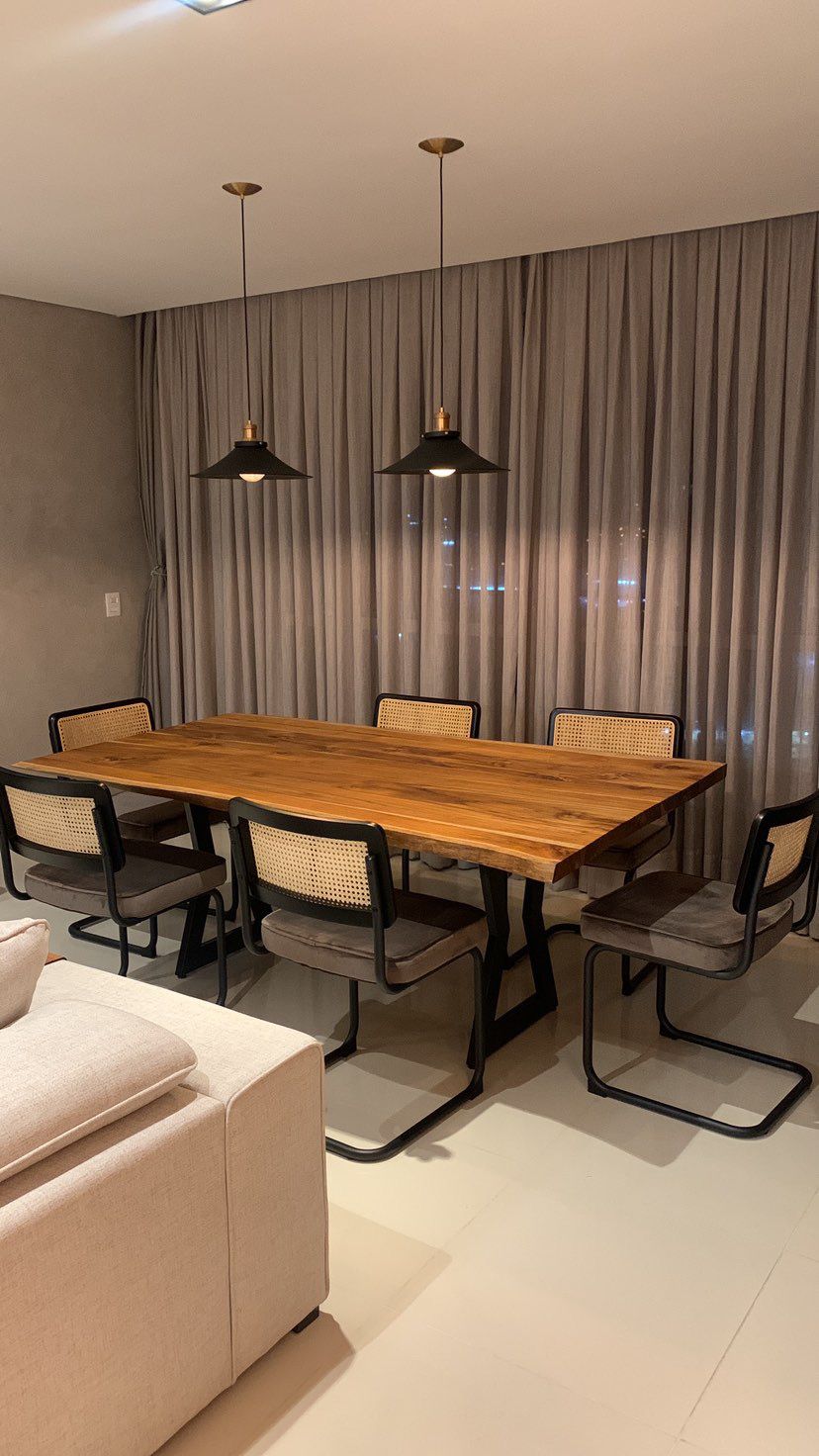 Mesa de Jantar Teca V&A para Área Externa e Interna
