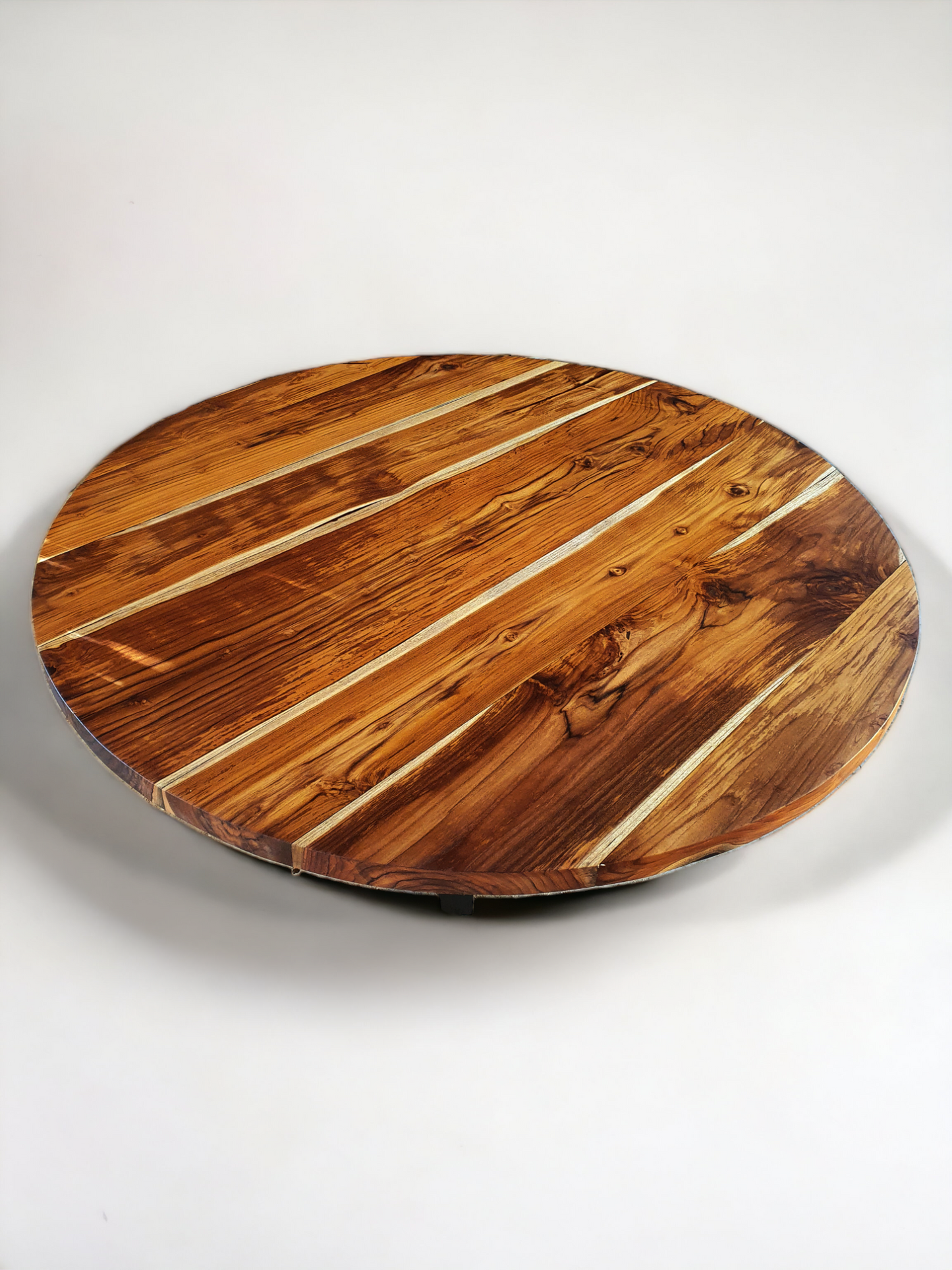 Mesa de jantar em madeira Teca Redonda Vita&Arte
