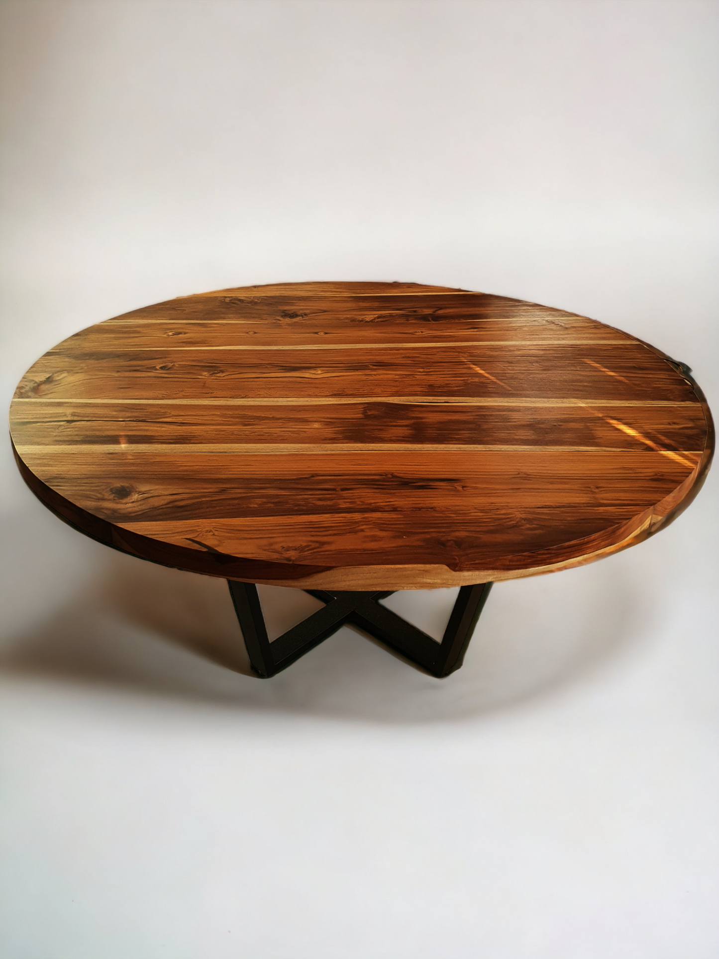 Mesa de jantar em madeira Teca Redonda Vita&Arte