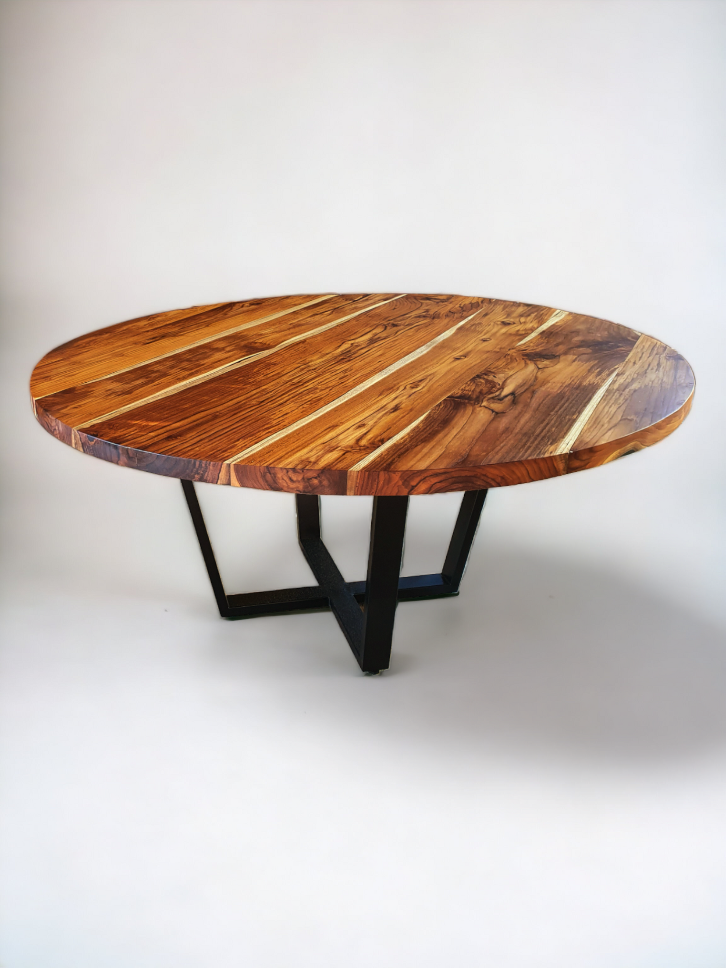 Mesa de jantar em madeira Teca Redonda Vita&Arte