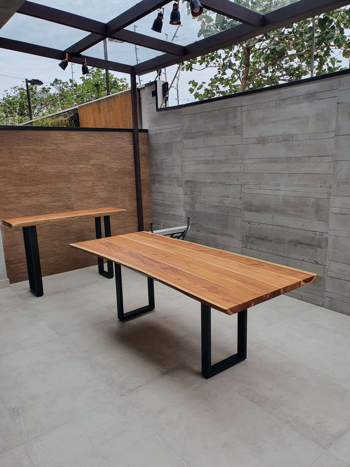 Conjunto Mesa de jantar 200x90 e Aparador 120x45