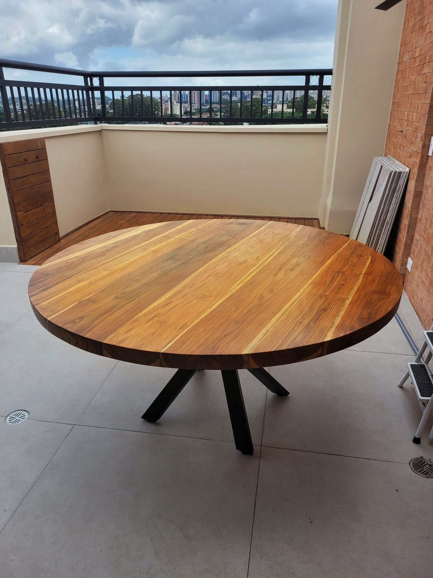 Mesa de jantar Teca Redonda Vita&Arte